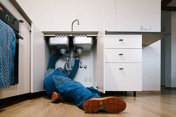 Professional Pipe Repair technician working in Long Beach, IN